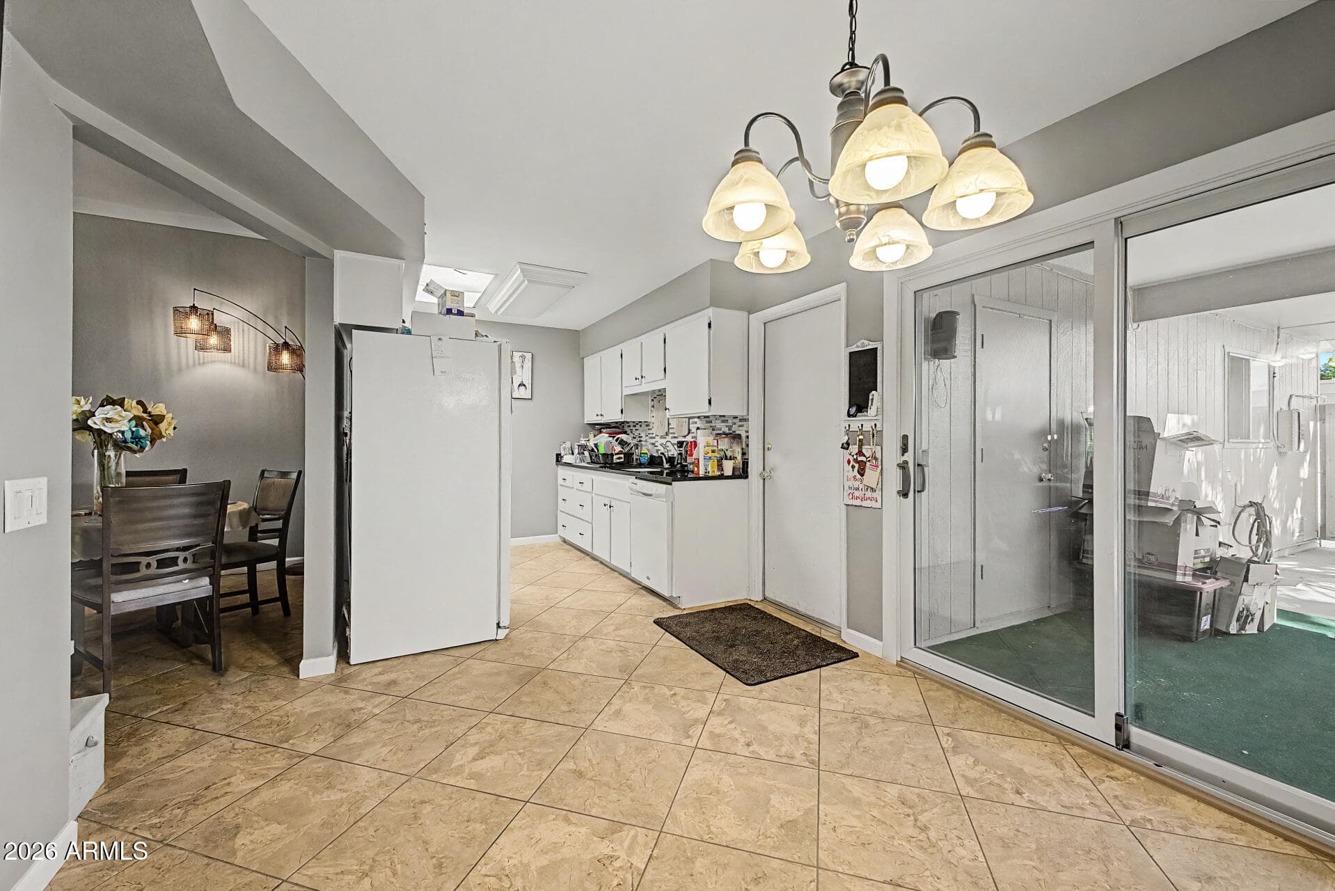 13033 N 99TH Drive, Sun City, AZ 85351 — photo 10 of 33