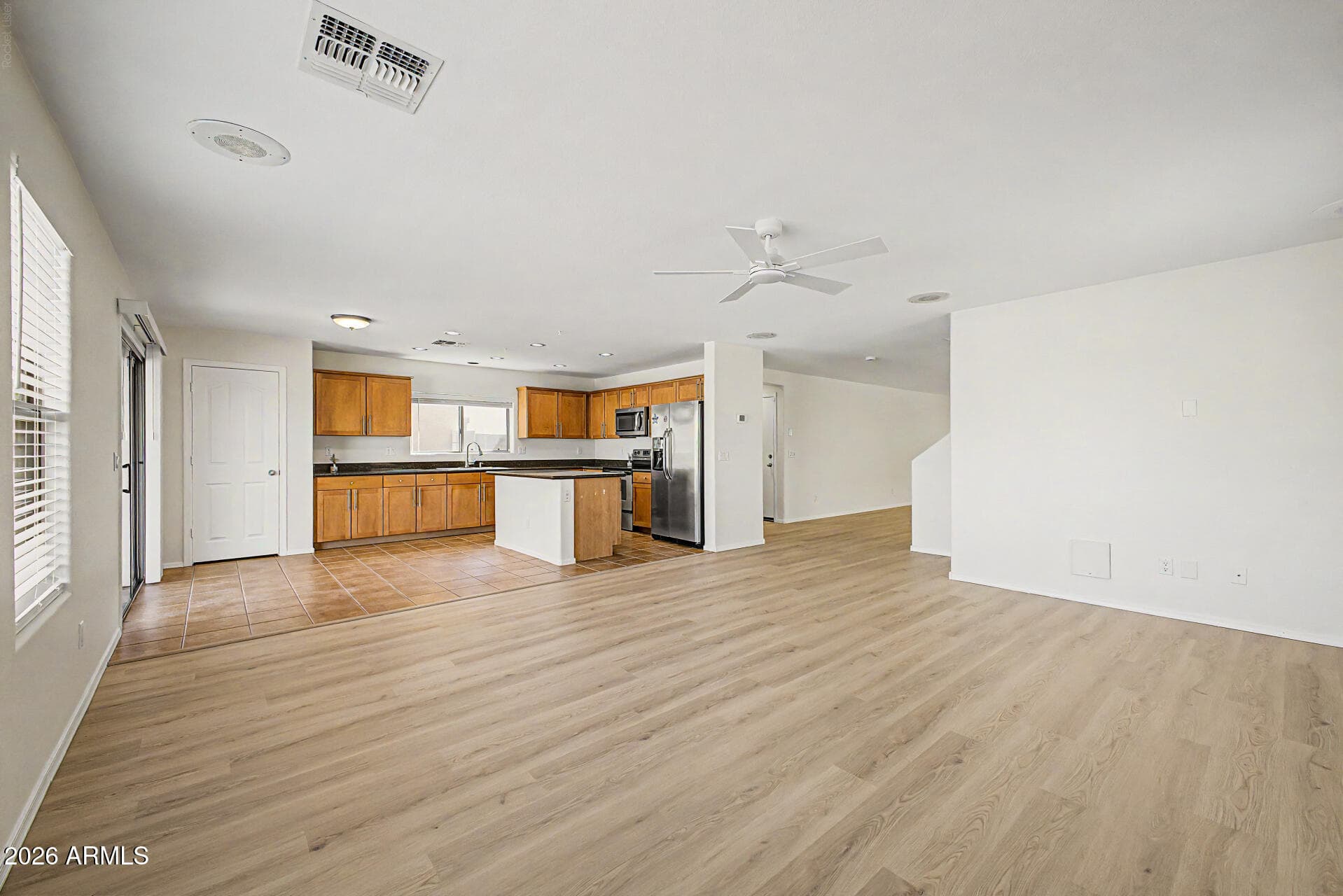 17223 N 185TH Drive, Surprise, AZ 85374 — photo 14 of 54
