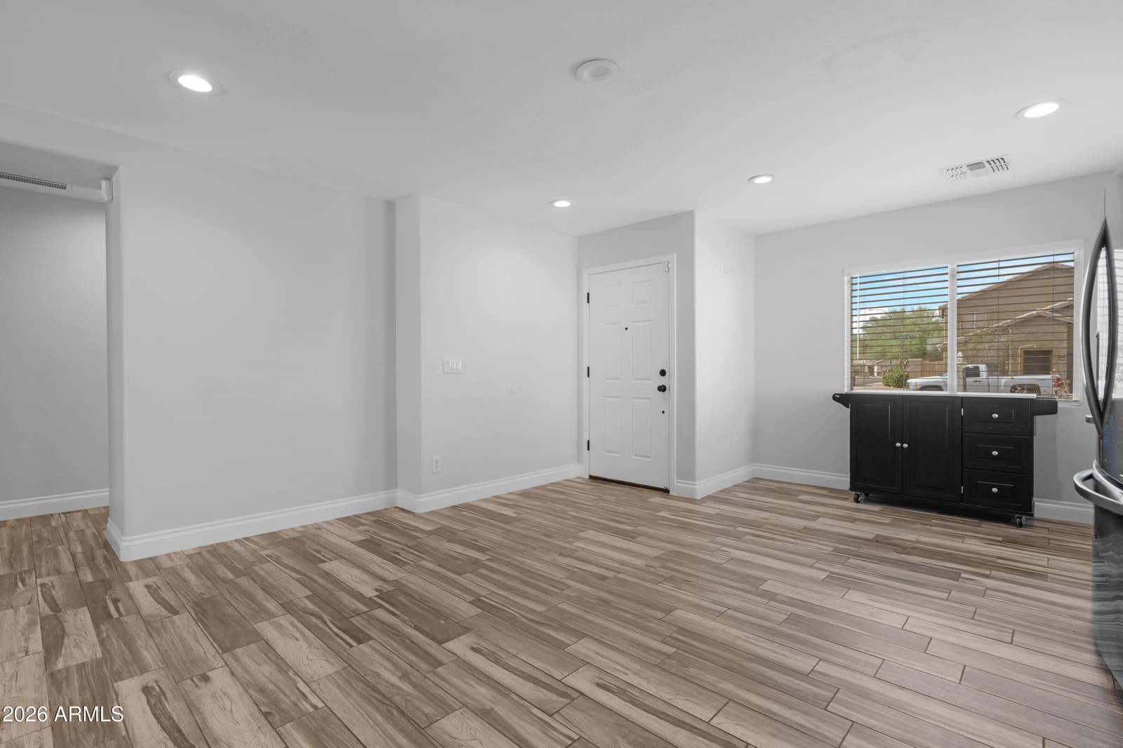 11553 W GREEN Drive, Youngtown, AZ 85363 — photo 9 of 31