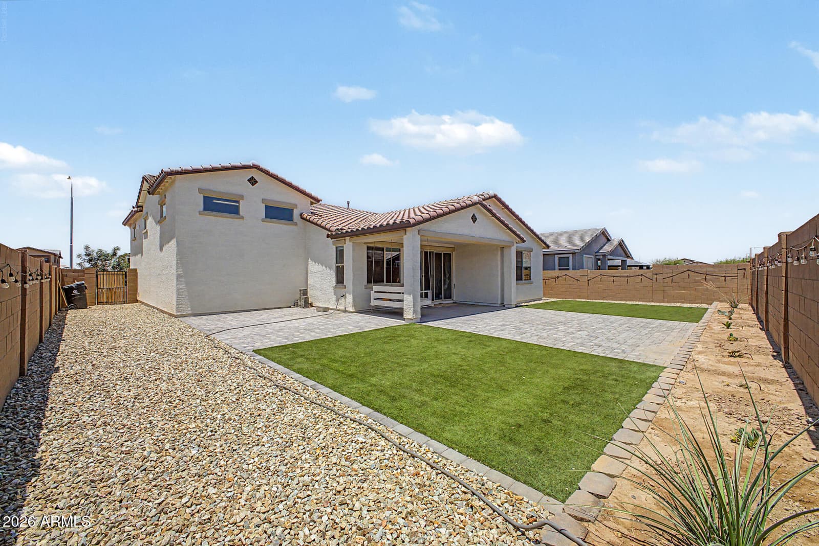 913 S 108TH Avenue, Avondale, AZ 85323 — photo 5 of 22