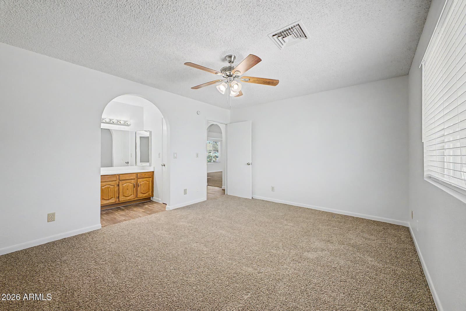 7055 E GARY Street, Mesa, AZ 85207 — photo 19 of 34