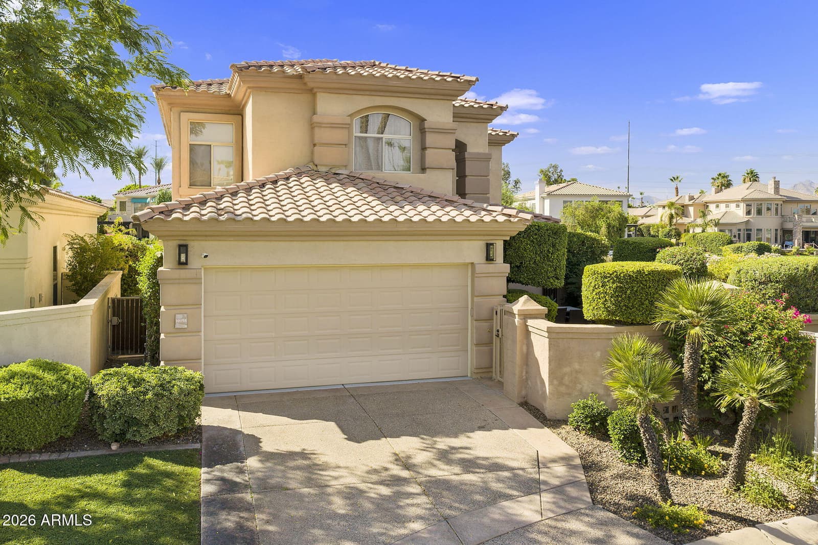 10198 E BAYVIEW Drive, Scottsdale, AZ 85258 — photo 1 of 78