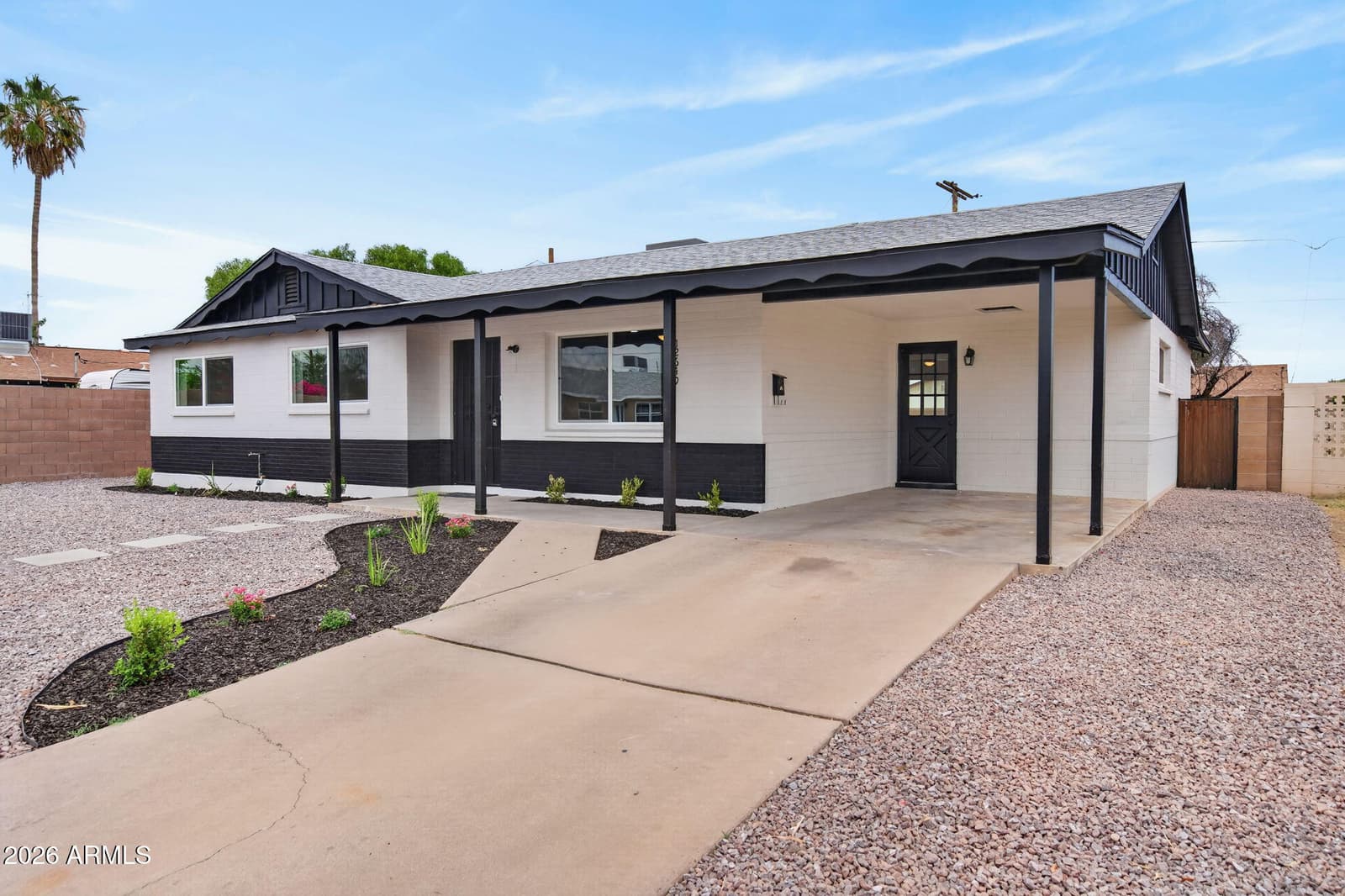 12649 N 30TH Drive, Phoenix, AZ 85029 — photo 2 of 43