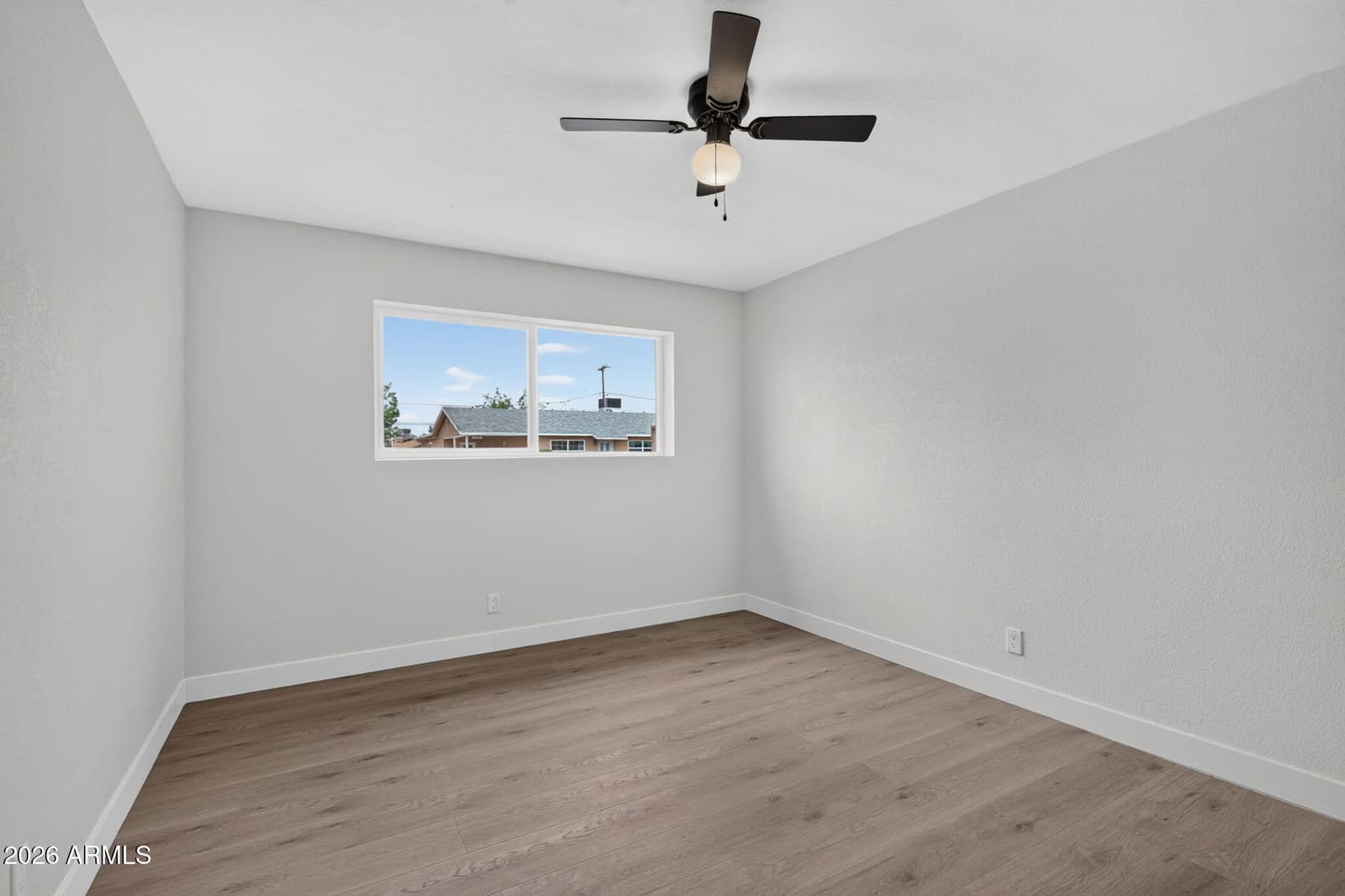 12649 N 30TH Drive, Phoenix, AZ 85029 — photo 28 of 43