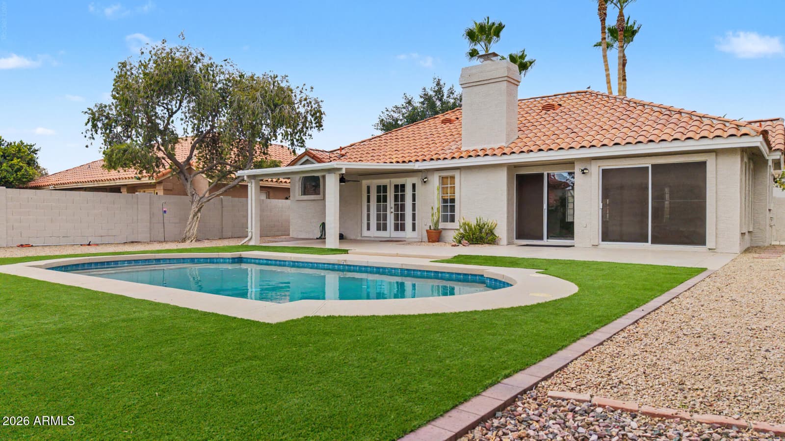 8515 S MAPLE Avenue, Tempe, AZ 85284 — photo 10 of 33
