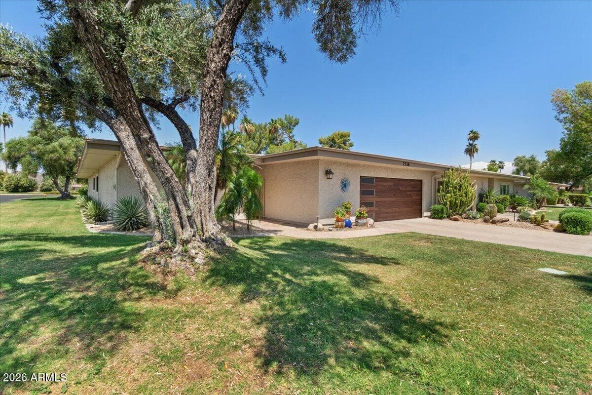 7736 E BISBEE Road, Scottsdale, AZ 85258 — photo 1 of 66