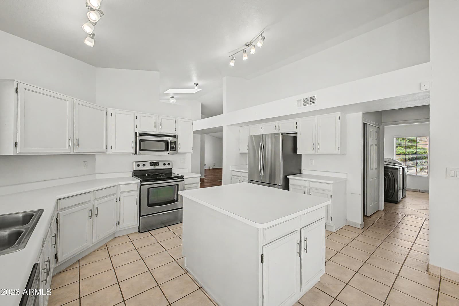 3322 E DRY CREEK Road, Phoenix, AZ 85044 — photo 30 of 66