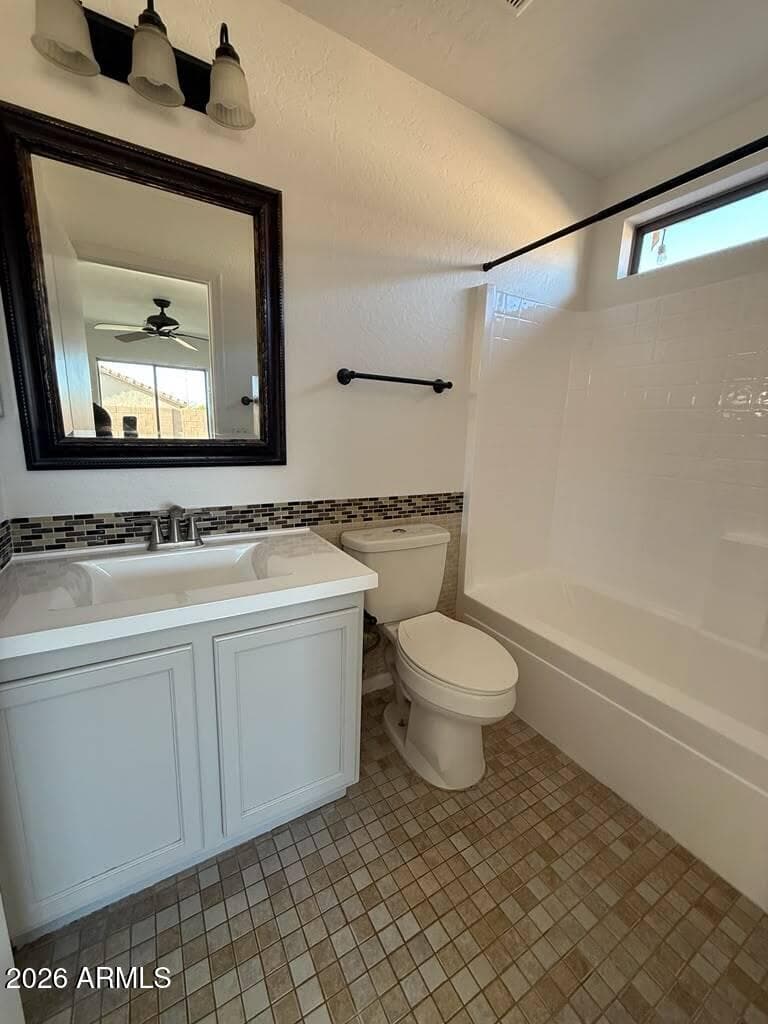 6617 W NEZ PERCE Street, Phoenix, AZ 85043 — photo 10 of 18