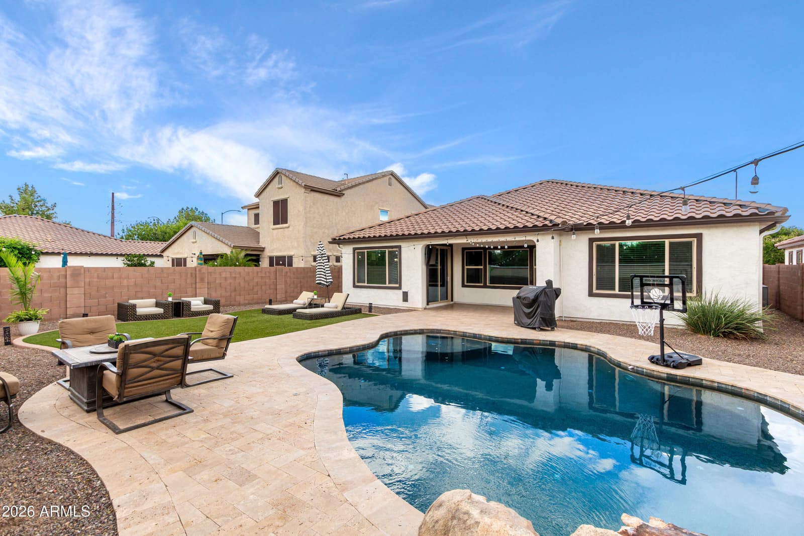 10815 E RAMBLEWOOD Circle, Mesa, AZ 85212 — photo 2 of 28