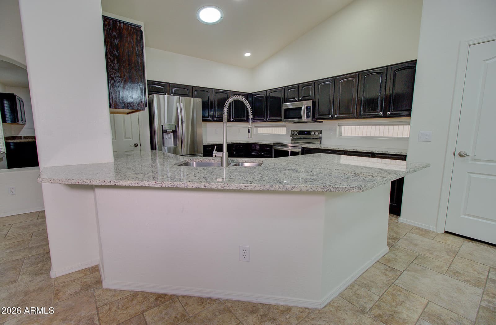 167 S HANCOCK Trail, Casa Grande, AZ 85194 — photo 11 of 33