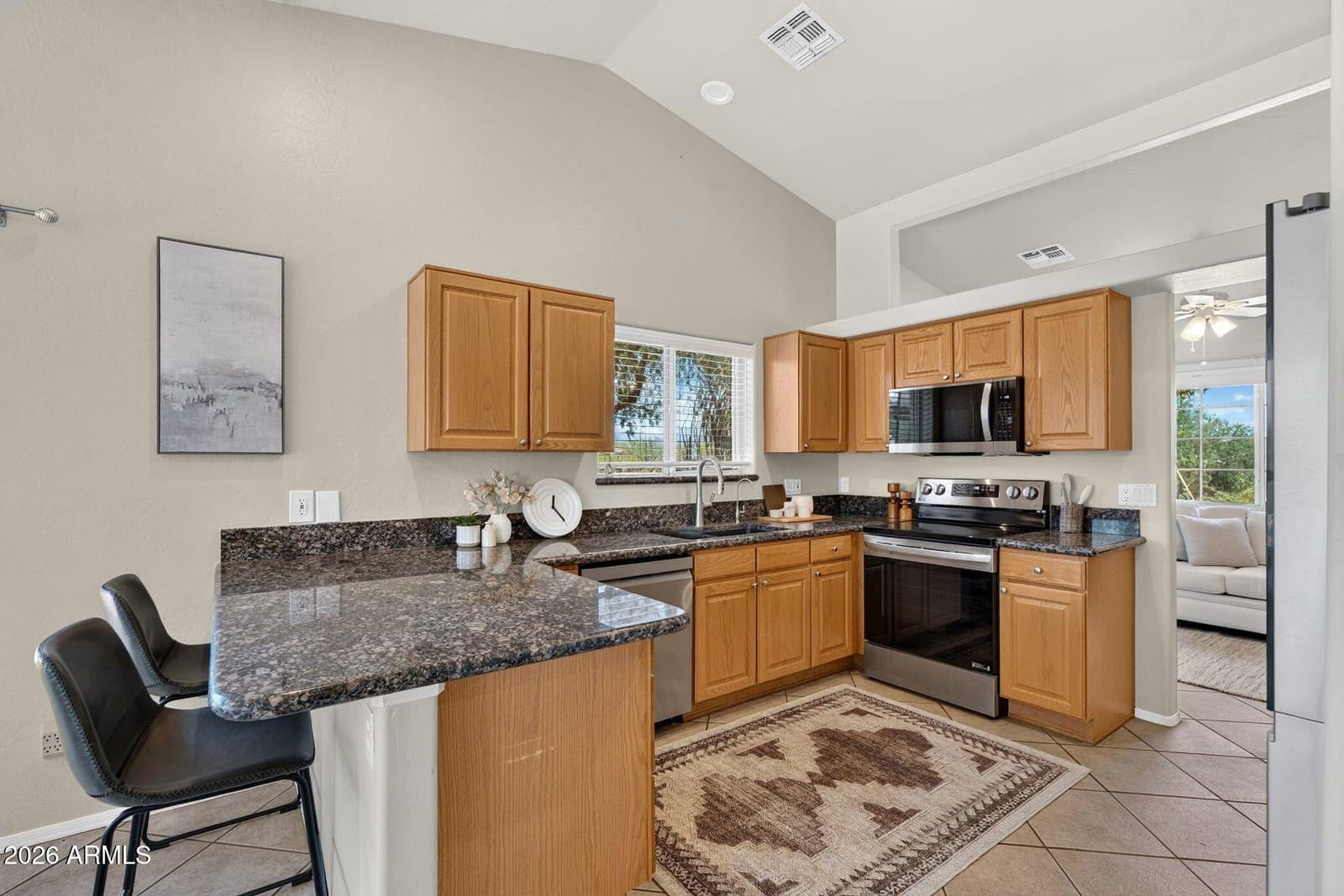 9421 E SLEEPY HOLLOW Trail, Gold Canyon, AZ 85118 — photo 10 of 42
