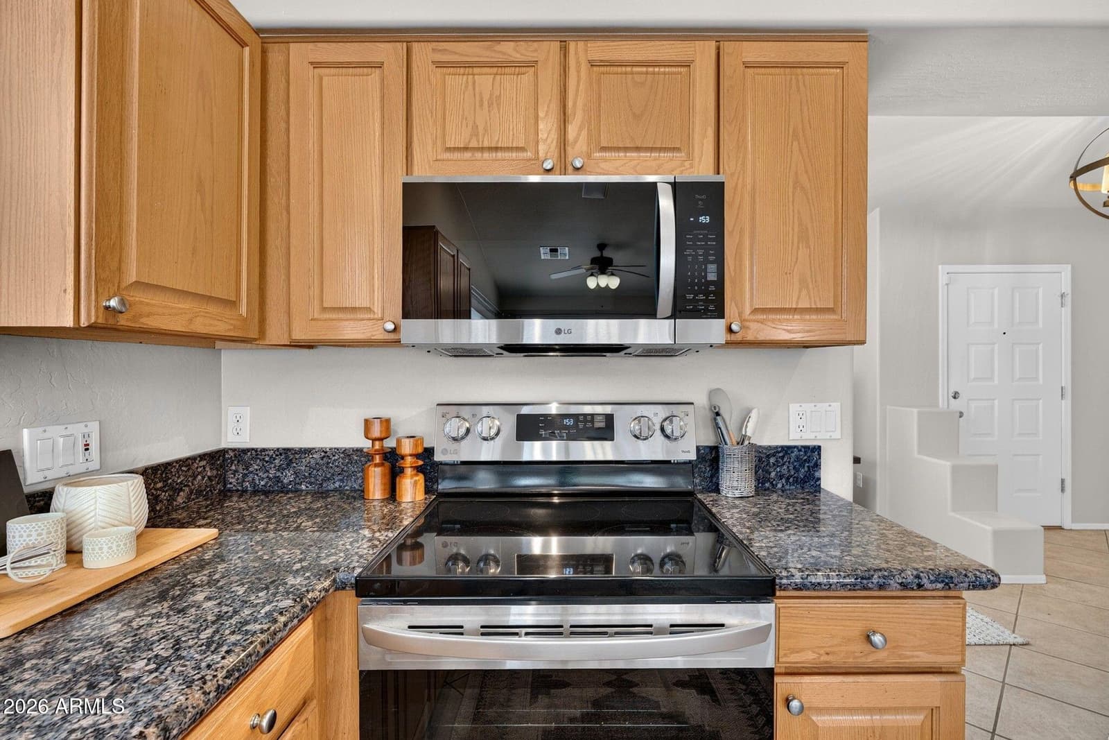 9421 E SLEEPY HOLLOW Trail, Gold Canyon, AZ 85118 — photo 13 of 42