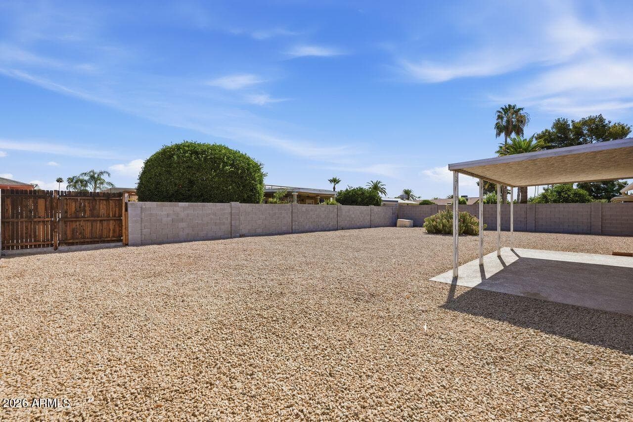 10130 W DESERT ROCK Drive, Sun City, AZ 85351 — photo 20 of 22
