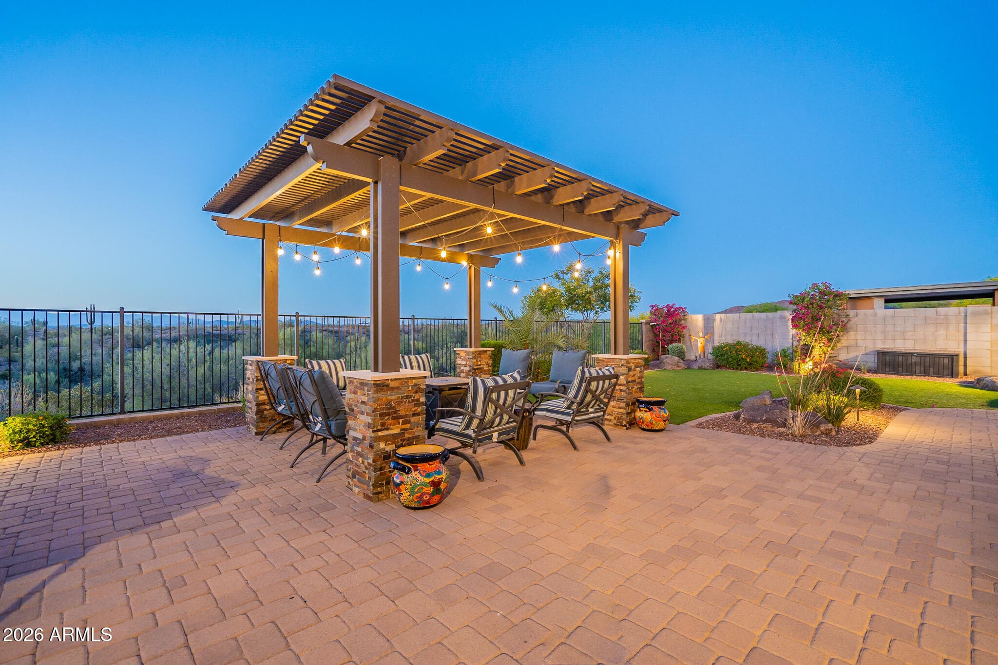 9934 W WHITE FEATHER Lane, Peoria, AZ 85383 — photo 80 of 127