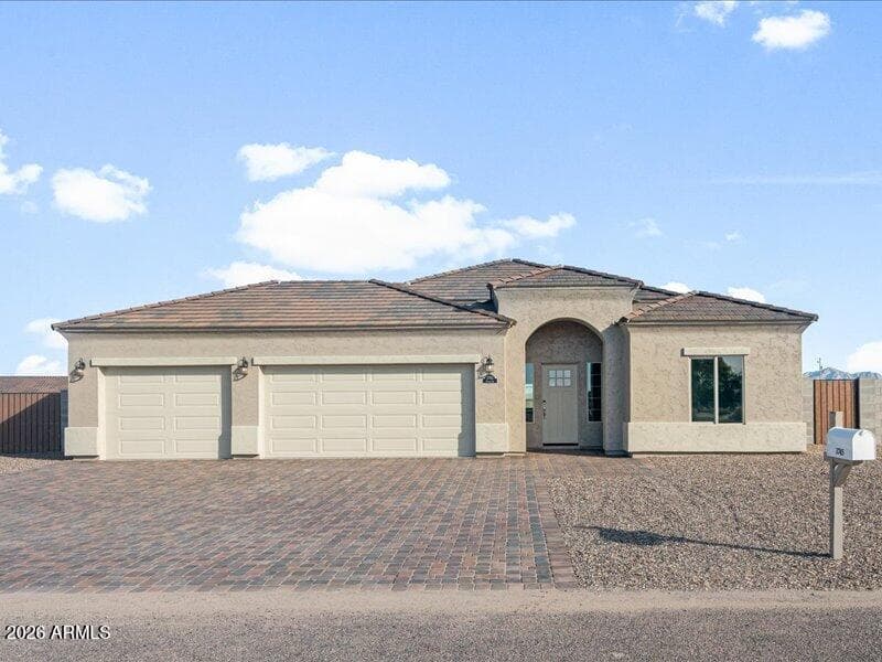 9051 W CENTURY Drive, Arizona City, AZ 85123 — photo 2 of 32