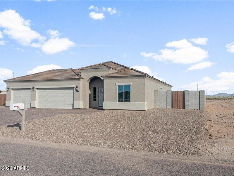 9051 W CENTURY Drive, Arizona City, AZ 85123 — photo 4 of 32