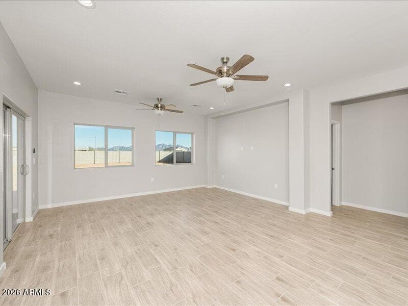 9051 W CENTURY Drive, Arizona City, AZ 85123 — photo 12 of 32