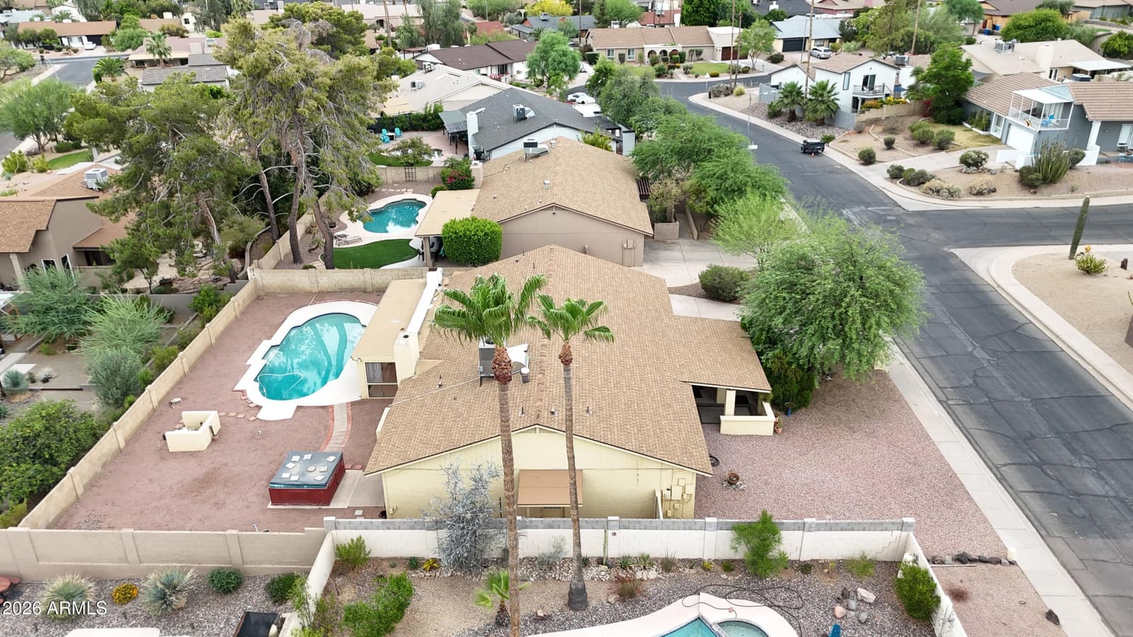 10843 N 23rd Street, Phoenix, AZ 85028 — photo 5 of 36