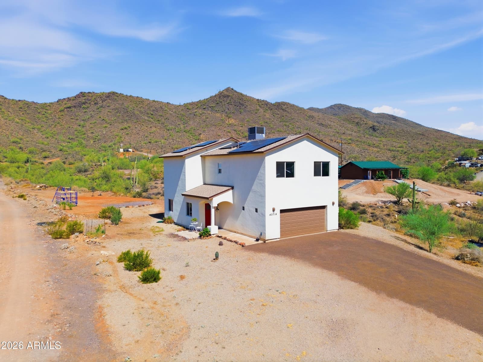 42714 N 11TH Avenue, New River, AZ 85087