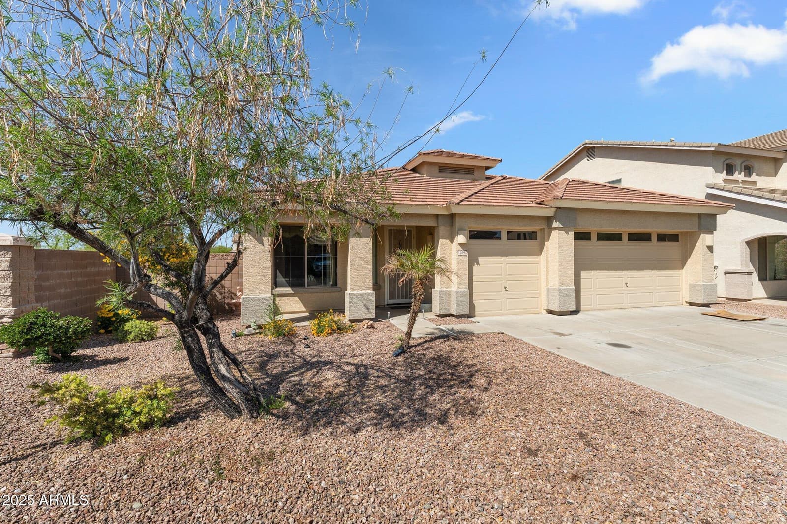 14694 W MANDALAY Lane, Surprise, AZ 85379 — photo 1 of 33