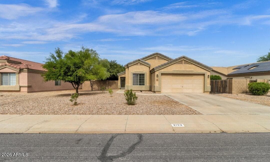 2123 N ST PEDRO Avenue, Casa Grande, AZ 85122 — photo 3 of 26