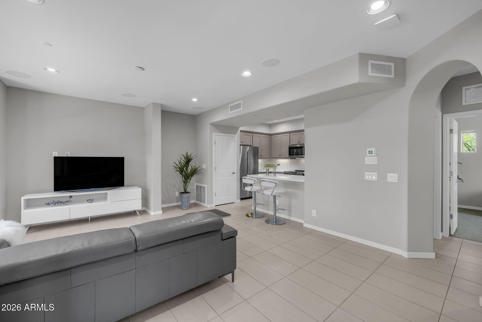 3935 E ROUGH RIDER Road 1365, Phoenix, AZ 85050 — photo 15 of 82