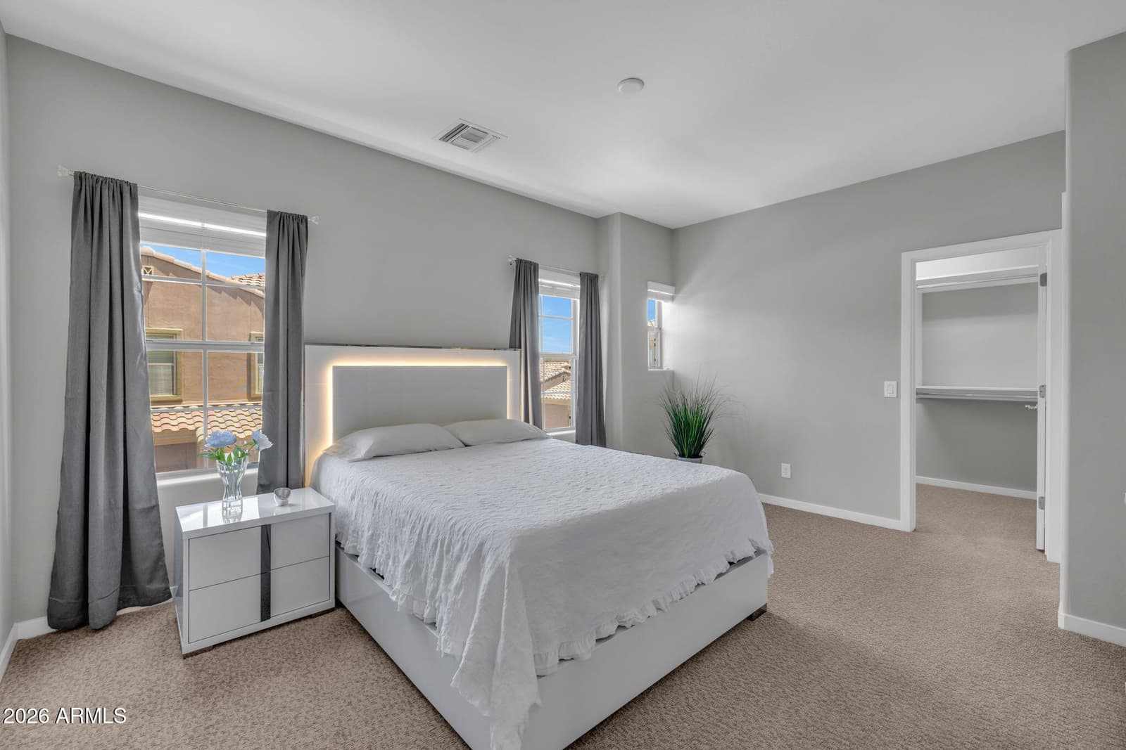 3935 E ROUGH RIDER Road 1365, Phoenix, AZ 85050 — photo 33 of 82