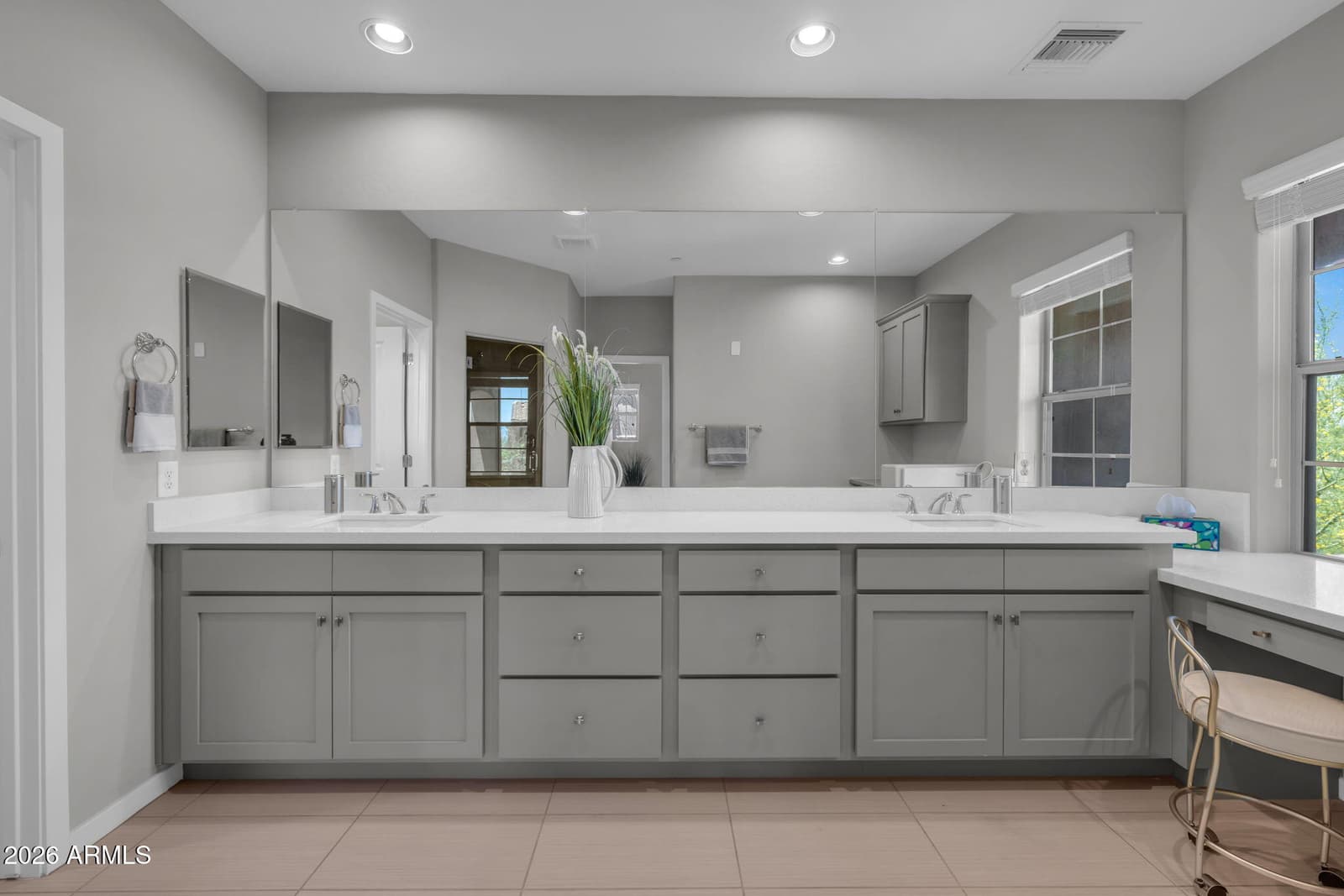 3935 E ROUGH RIDER Road 1365, Phoenix, AZ 85050 — photo 40 of 82