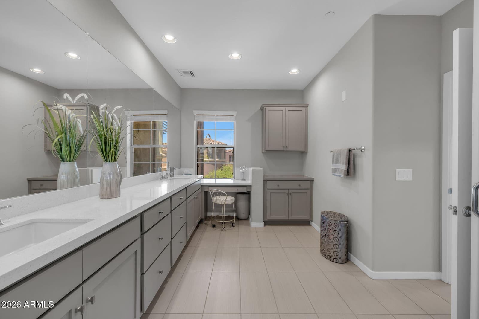 3935 E ROUGH RIDER Road 1365, Phoenix, AZ 85050 — photo 42 of 82