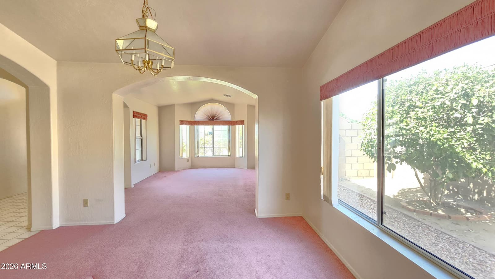 6131 W DESERT COVE Avenue, Glendale, AZ 85304 — photo 9 of 39