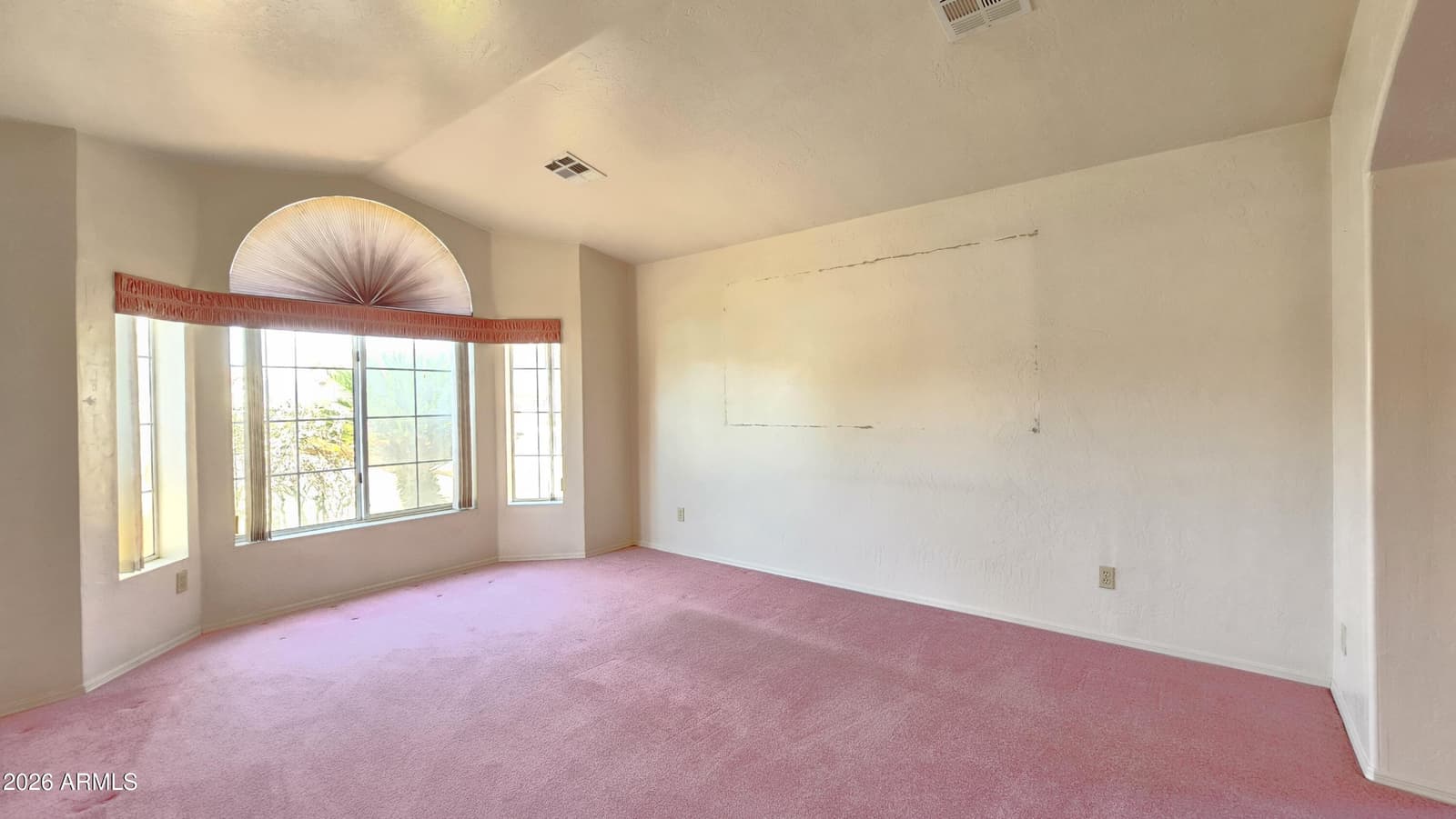 6131 W DESERT COVE Avenue, Glendale, AZ 85304 — photo 6 of 39
