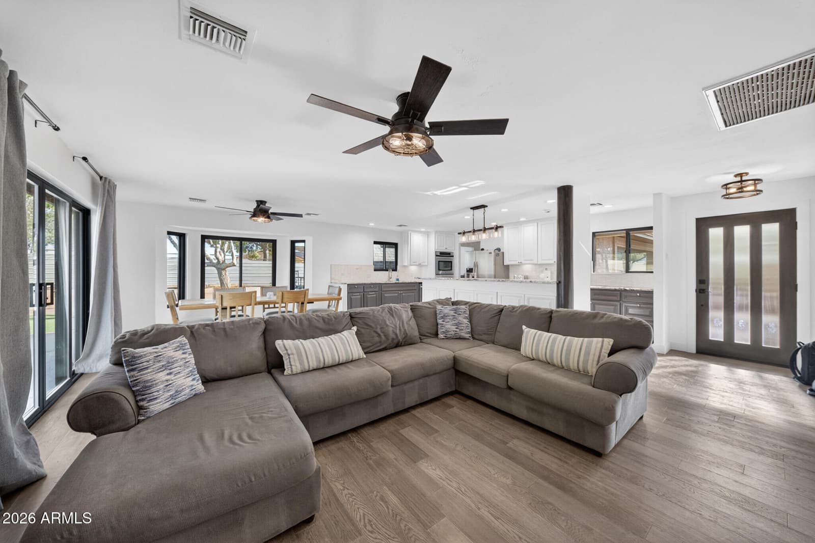 1515 E GALVIN Street, Phoenix, AZ 85086 — photo 11 of 49