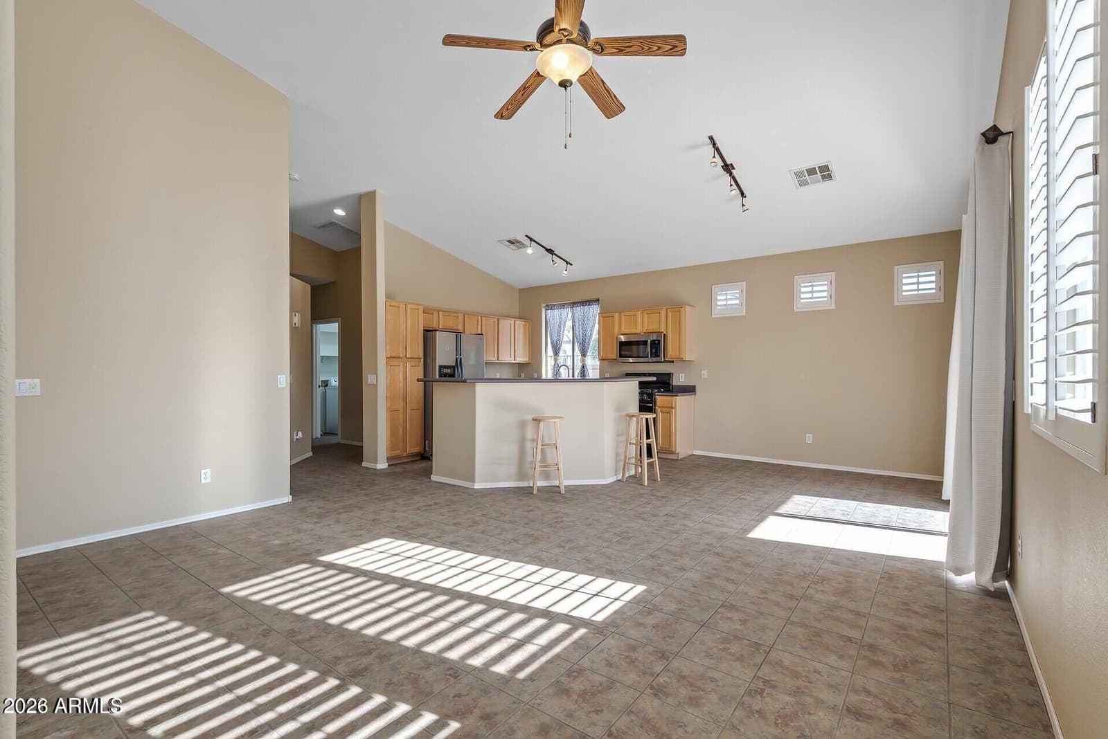 14287 W CORA Lane, Goodyear, AZ 85395 — photo 15 of 29