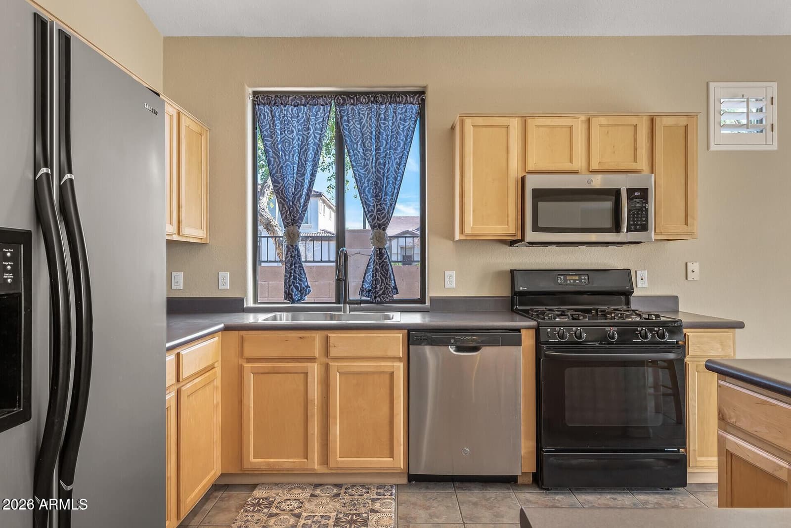 14287 W CORA Lane, Goodyear, AZ 85395 — photo 17 of 29