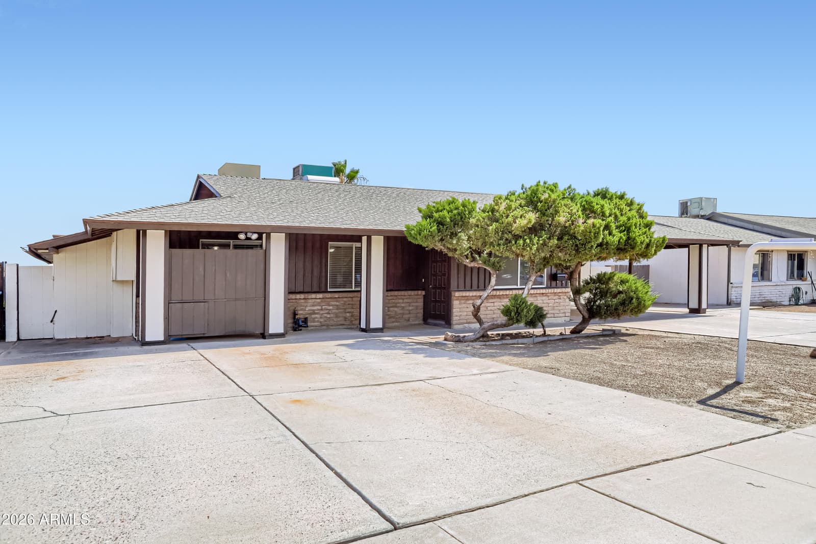 3823 W Greenway Road, Phoenix, AZ 85053 — photo 2 of 28