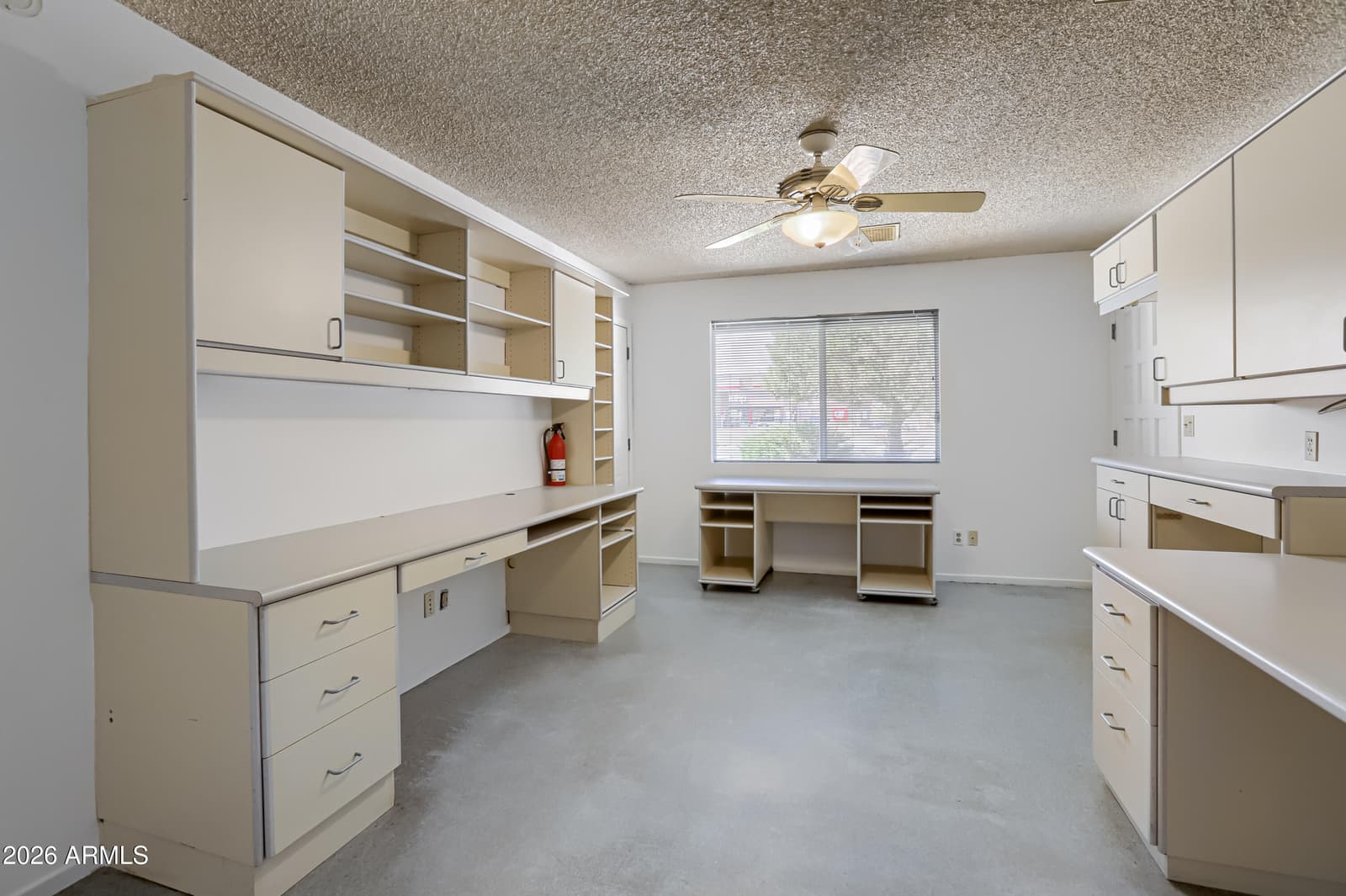 3823 W Greenway Road, Phoenix, AZ 85053 — photo 13 of 28