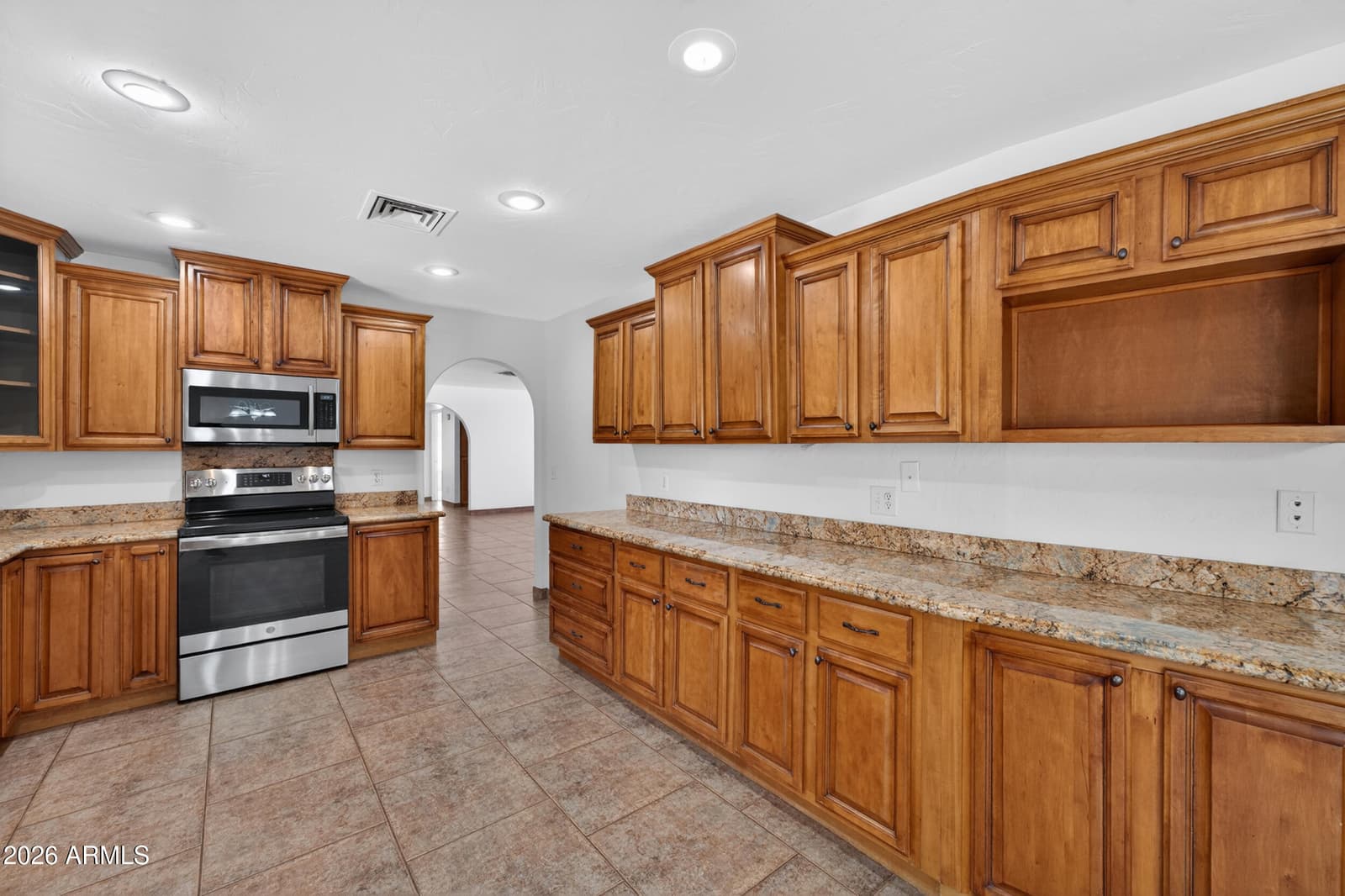 2839 N SOSSAMAN Road, Mesa, AZ 85207 — photo 16 of 57