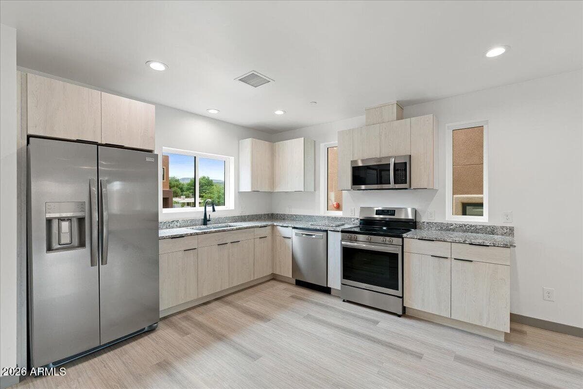 10 Navajo Drive 23B, Sedona, AZ 86336 — photo 4 of 32