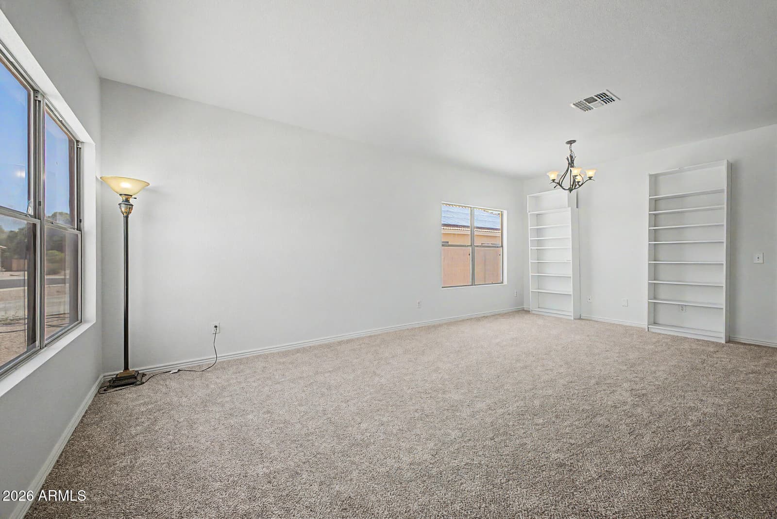 1113 E GWEN Street, Phoenix, AZ 85042 — photo 2 of 18