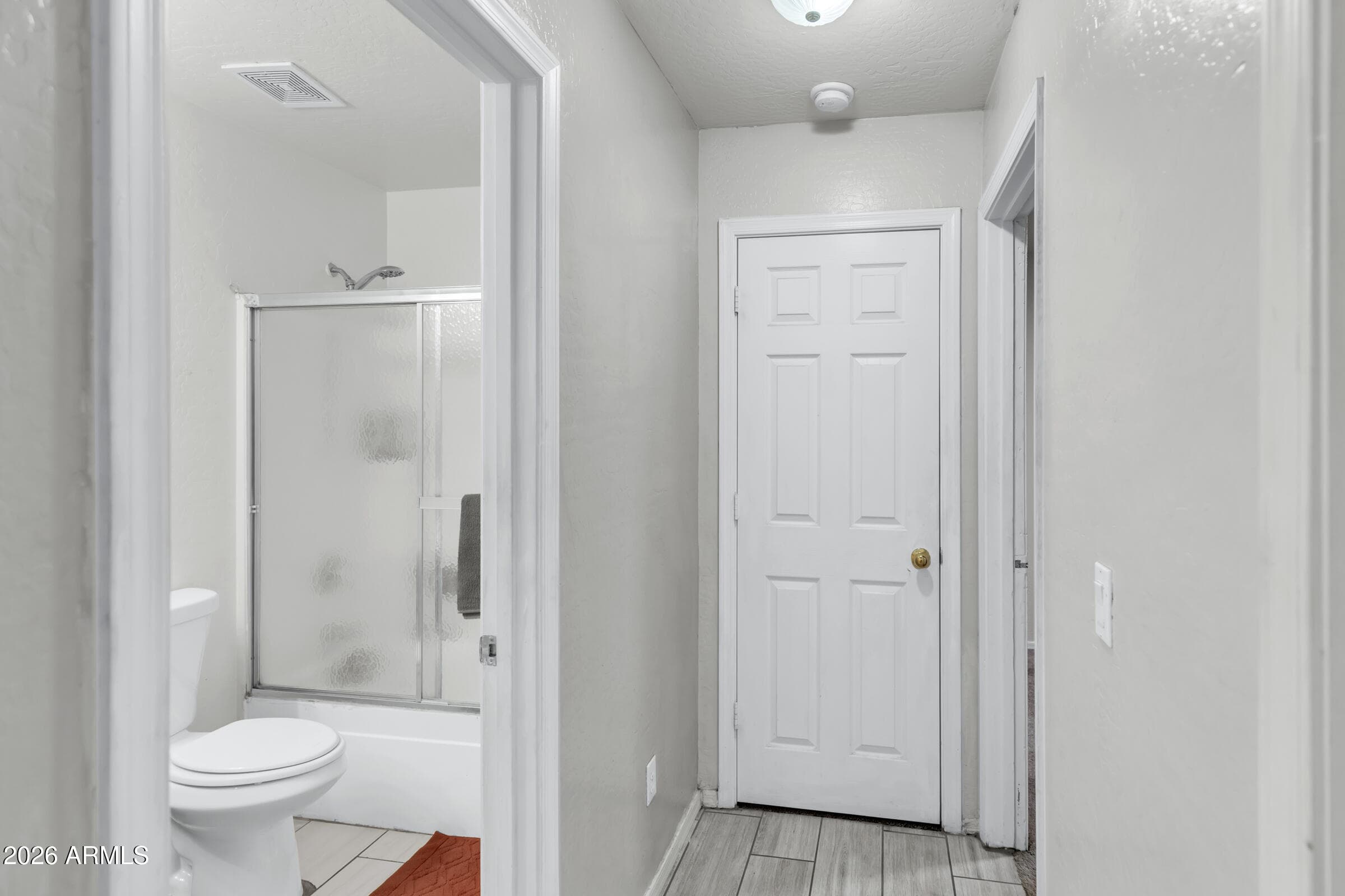 3233 W HUNTINGTON Drive, Phoenix, AZ 85041 — photo 14 of 22