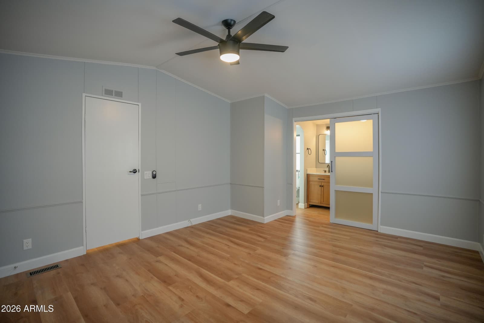 19802 N 32ND Street 11, Phoenix, AZ 85050 — photo 19 of 35