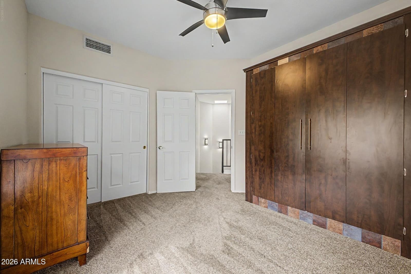 10228 N 12TH Place 1, Phoenix, AZ 85020 — photo 19 of 39