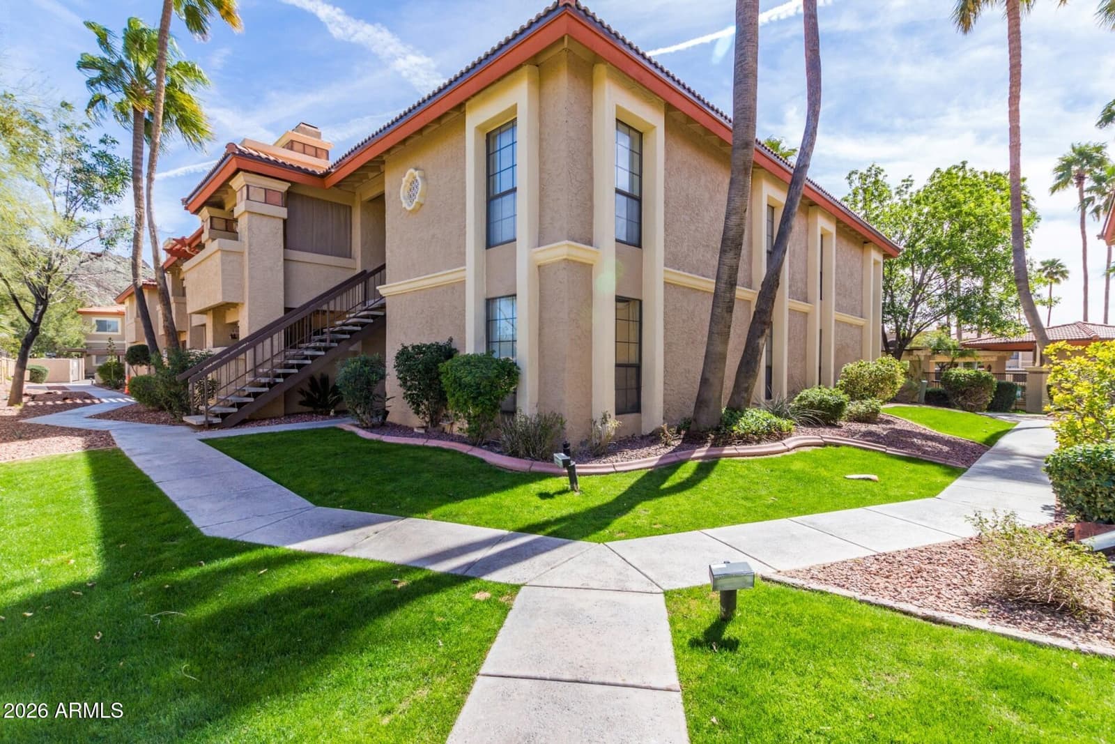 10228 N 12TH Place 1, Phoenix, AZ 85020 — photo 36 of 39