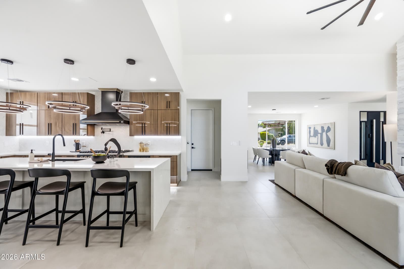4002 N 34TH Street, Phoenix, AZ 85018 — photo 16 of 68