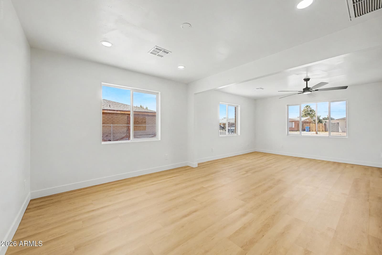 1917 W WHITTON Avenue, Phoenix, AZ 85015 — photo 12 of 33