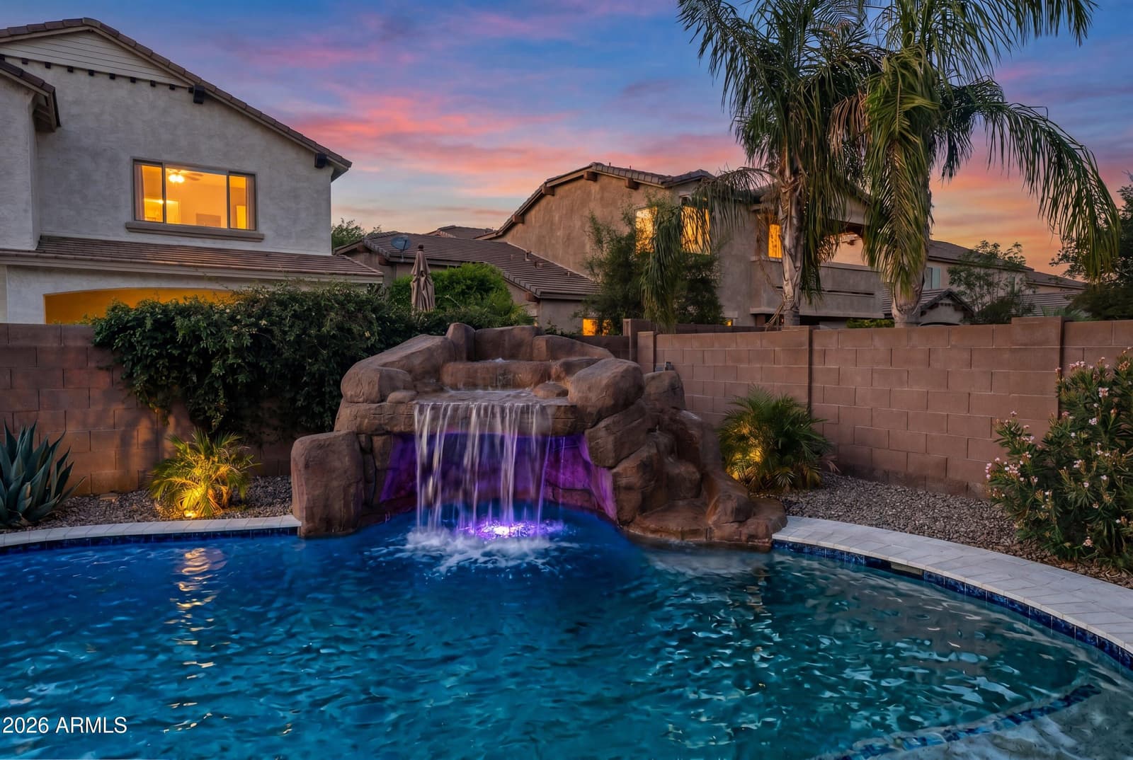 2894 E WYATT Way, Gilbert, AZ 85297 — photo 3 of 77
