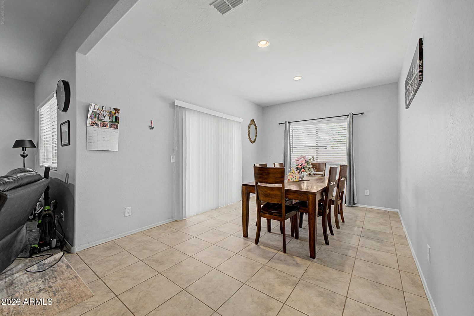 43703 W ACACIA Avenue, Maricopa, AZ 85138 — photo 5 of 30