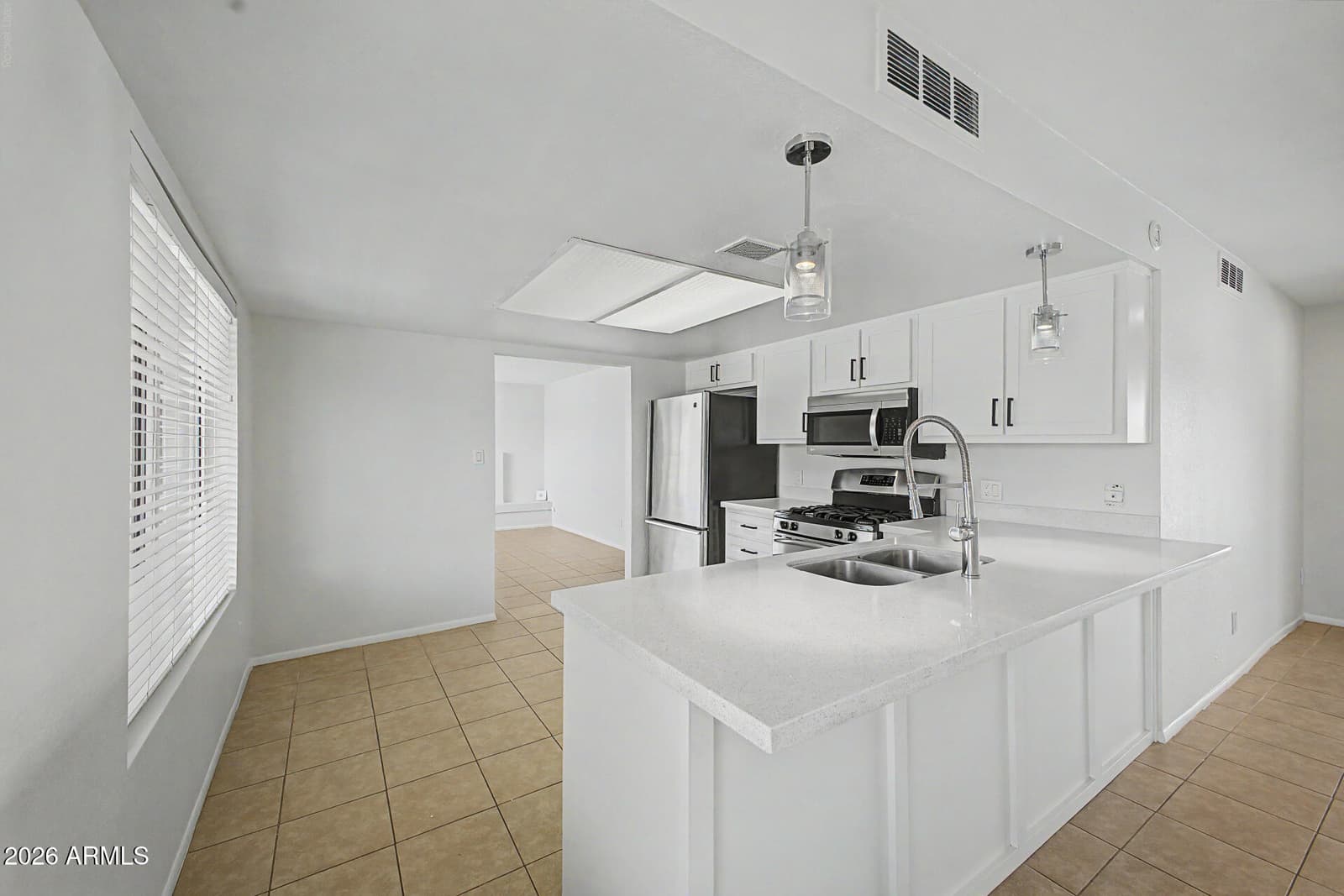 8754 W ELM Street, Phoenix, AZ 85037 — photo 9 of 30