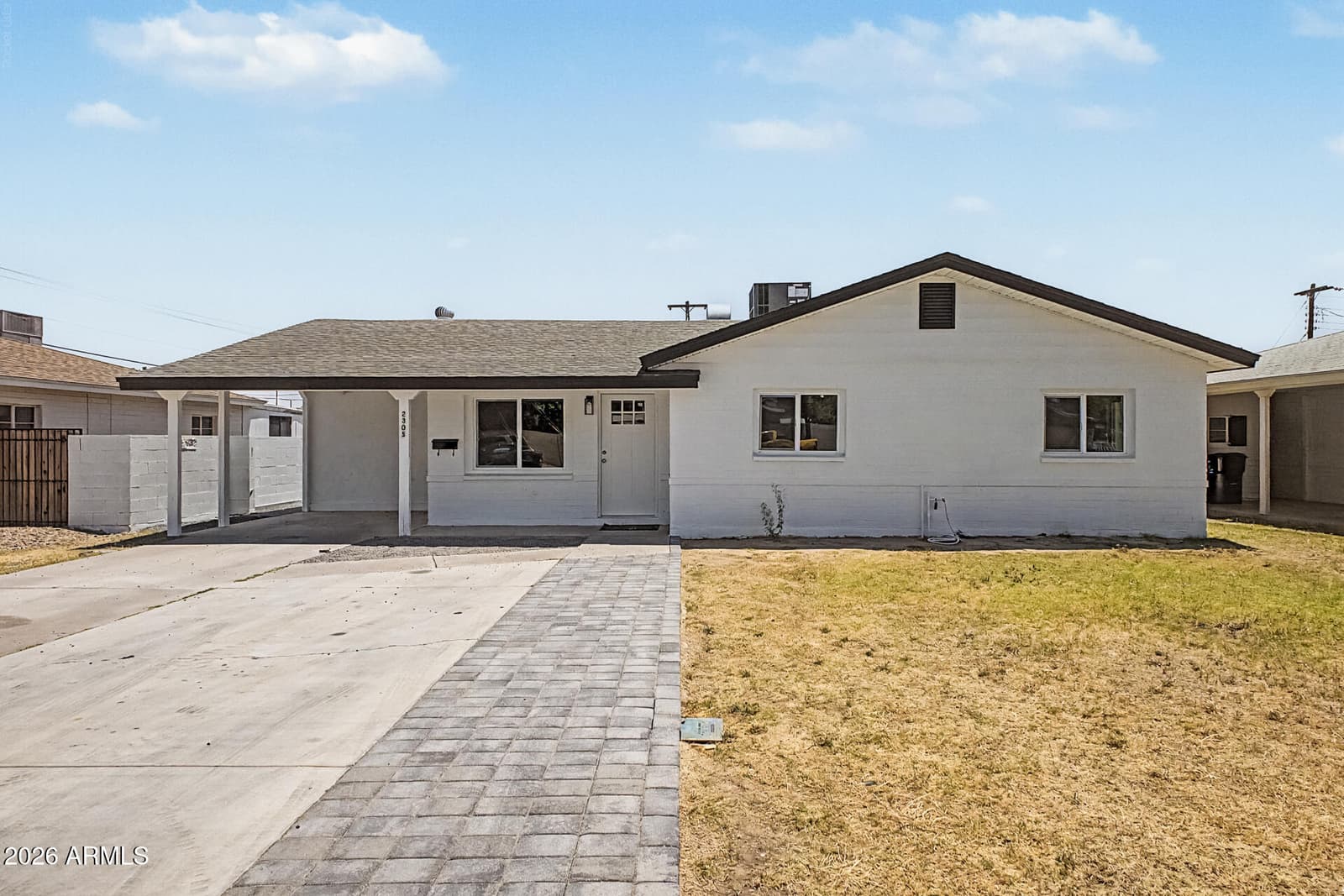 2305 W MARYLAND Avenue, Phoenix, AZ 85015 — photo 5 of 30