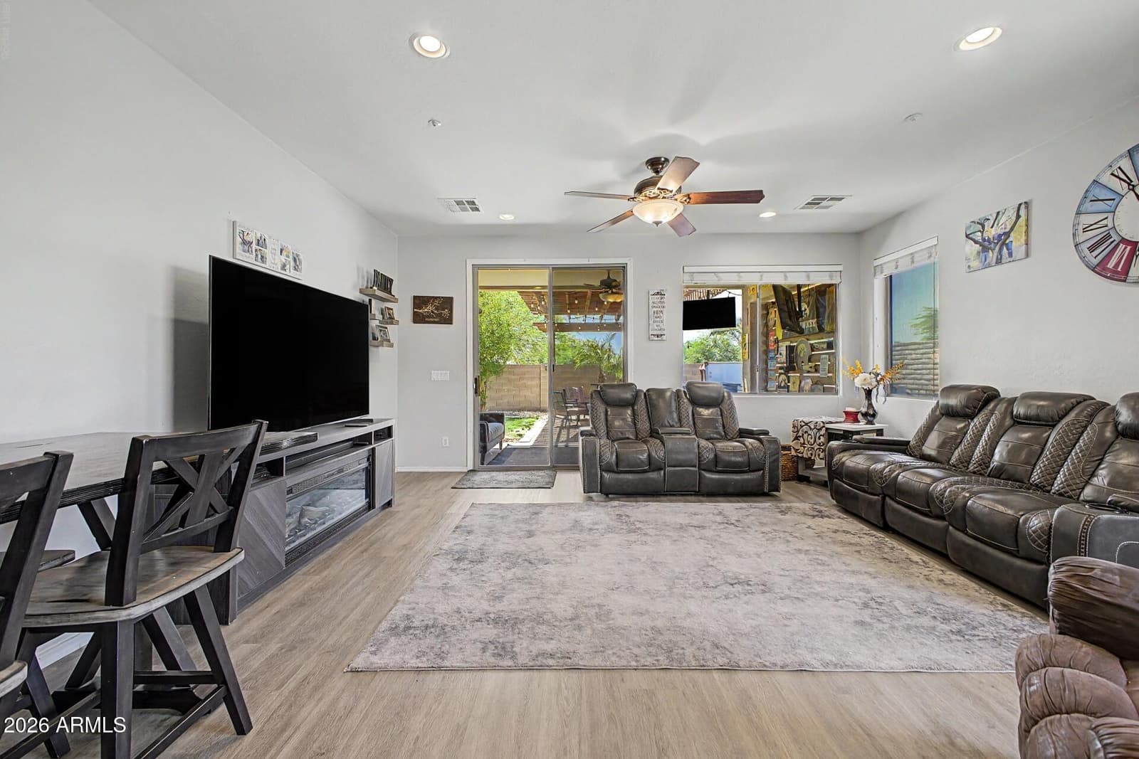 12659 W BLACKSTONE Lane, Peoria, AZ 85383 — photo 7 of 28